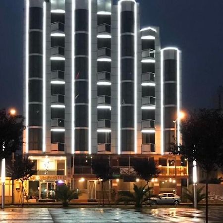 Hotel "Premium Palace" Batumi Exterior photo