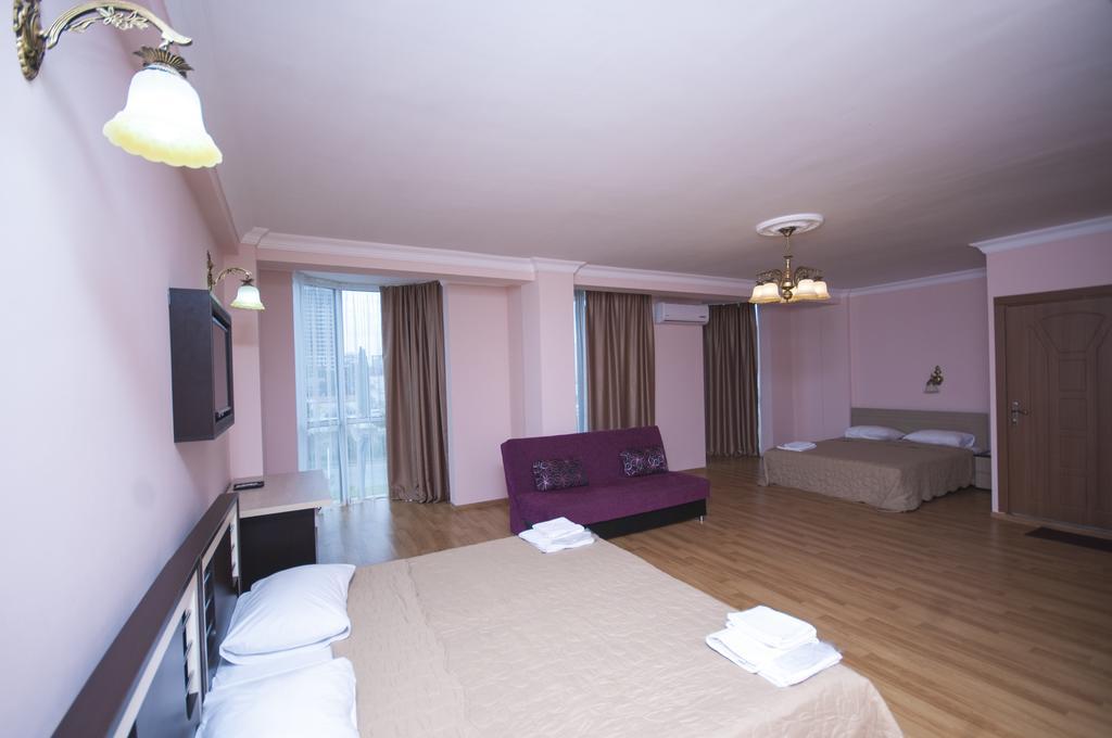 Hotel "Premium Palace" Batumi Room photo